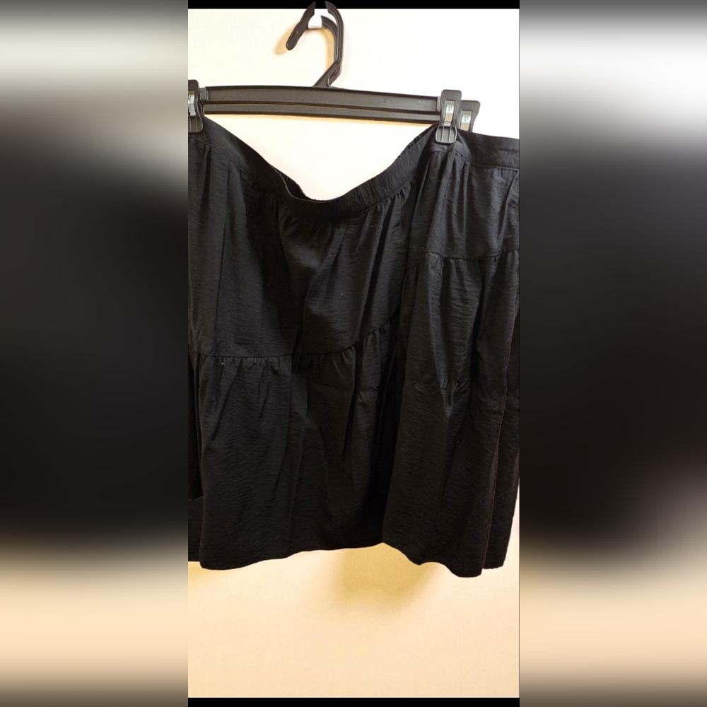 Ava & Viv Black Skirt NWT!! 3X